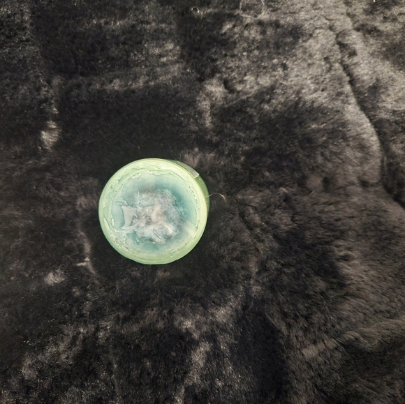 Fresh Home Hand-Poured Candle Set - Picture 3 of 5